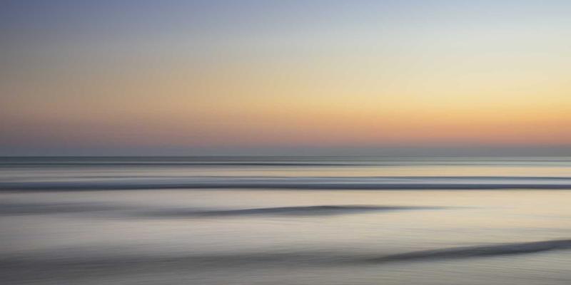 中国计算机信息系统前景展望：数据管理、软件服务与开发的新纪元