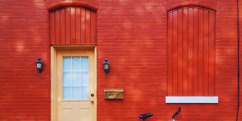 云计算时代中国计算机信息系统的混合云架构实践：软件开发与数据管理的变革之路