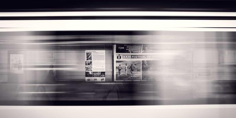 软件服务与数据管理双轮驱动：中国数字乡村综合服务平台建设路径探析